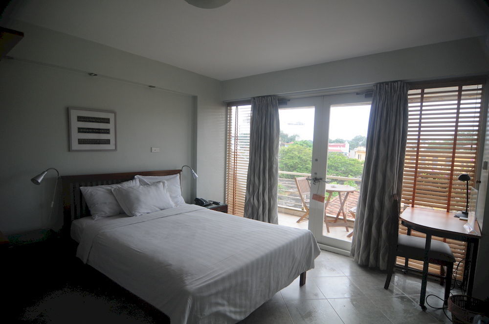 Iris Boutique 3* Hà Nội